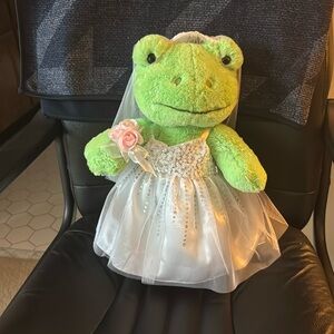 Build-a-Bear Wedding Frog!
